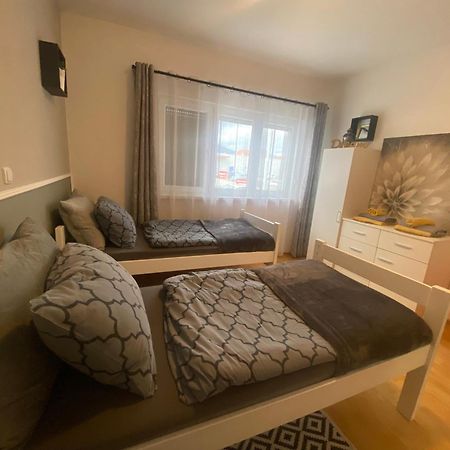 Apartman El Ogulin Kültér fotó