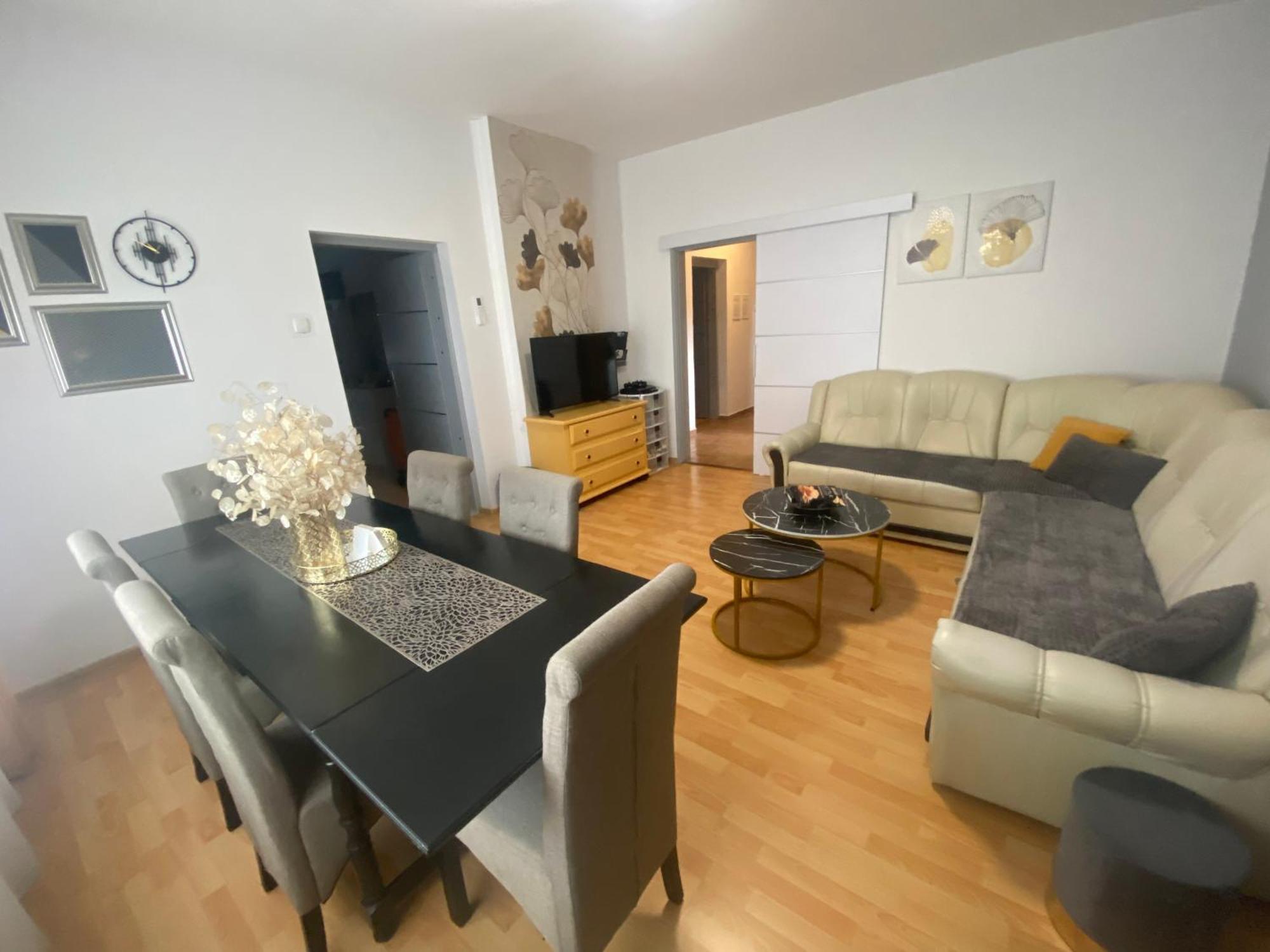 Apartman El Ogulin Kültér fotó